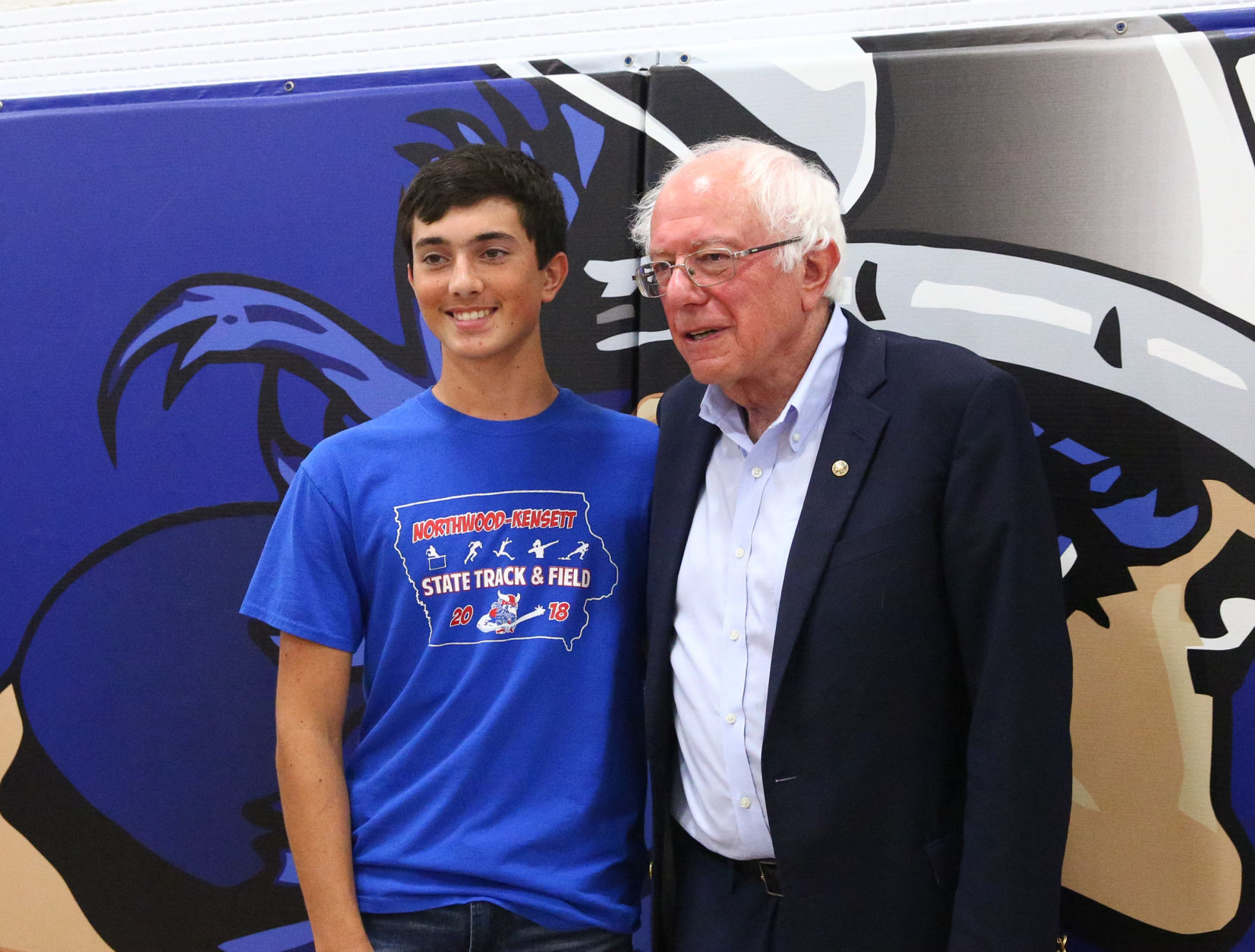 Bernie Sanders at Northwood-Kensett School 09-23-2019 (26).jpg